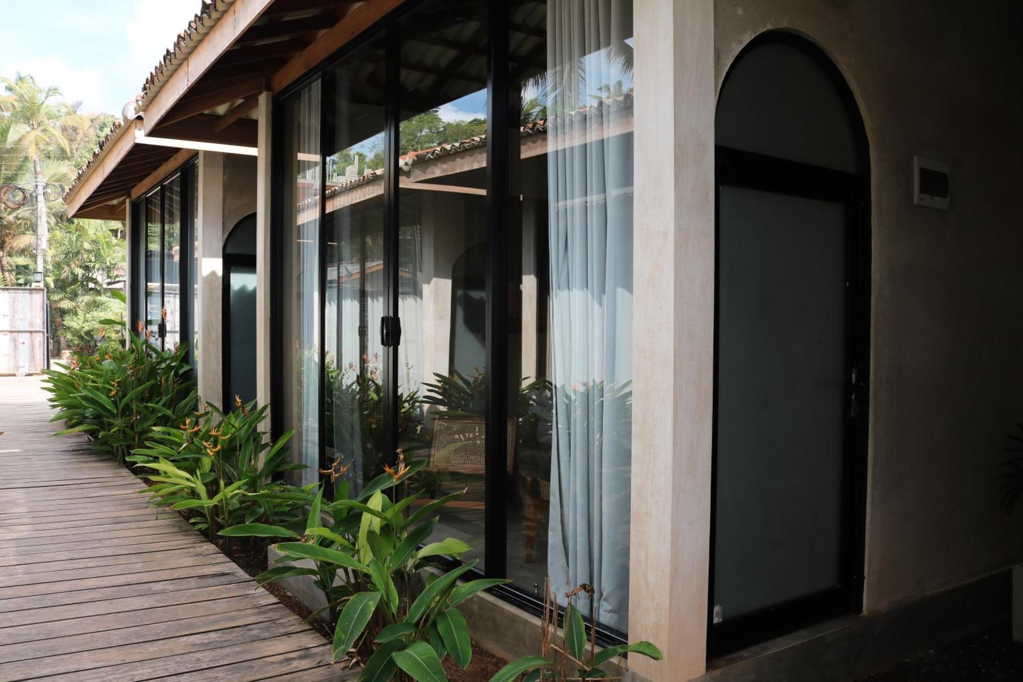 Swell Shacks Otel Matara Dış mekan fotoğraf